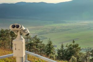 viewing-telescope-slivnica-mountain-viewing-deck-overlooking-valley